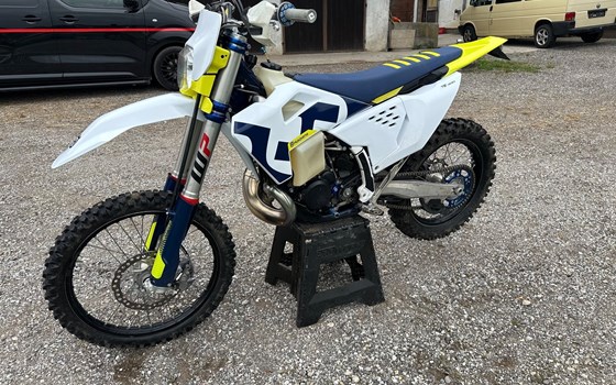 Gebrauchtmotorrad Husqvarna TE 300 - Bild 8 Gebrauchtmotorrad Husqvarna TE 300 - Bild 8