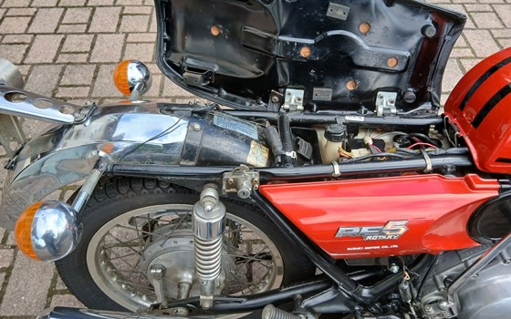 Gebrauchtmotorrad Suzuki RE 5 - Bild 7