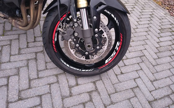 Gebrauchtmotorrad Suzuki GSR 750 - Bild 6