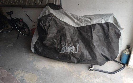 Gebrauchtmotorrad Suzuki GSR 750 - Bild 7