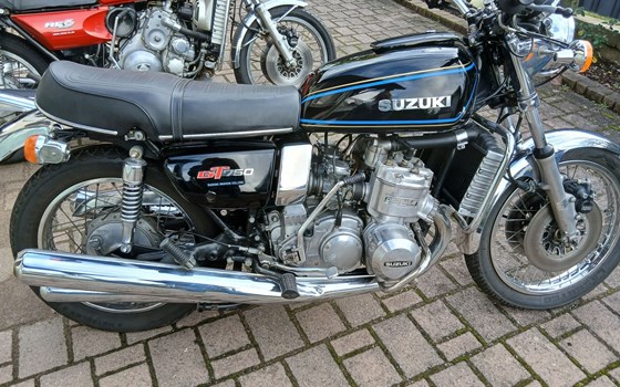 Gebrauchtmotorrad Suzuki GT 750 - Bild 1