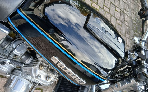 Gebrauchtmotorrad Suzuki GT 750 - Bild 2