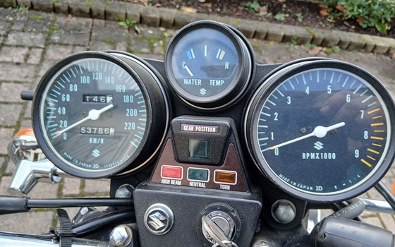 Gebrauchtmotorrad Suzuki GT 750 - Bild 3