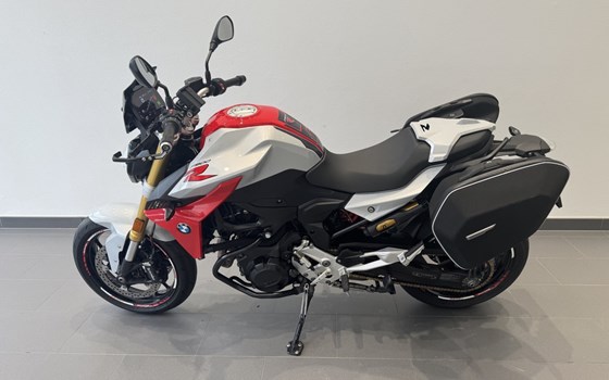 Gebrauchtmotorrad BMW F 900 R - Bild 11 Gebrauchtmotorrad BMW F 900 R - Bild 11