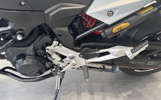 Gebrauchtmotorrad BMW F 900 R - Bild 13