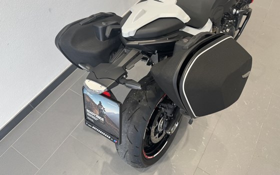 Gebrauchtmotorrad BMW F 900 R - Bild 15 Gebrauchtmotorrad BMW F 900 R - Bild 15