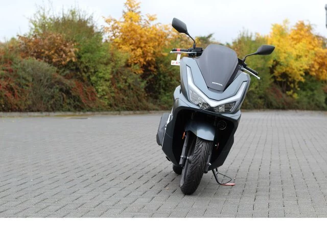 Offer Honda PCX125 Bild 3: Offer Honda PCX125