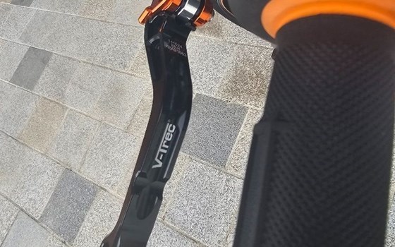 Gebrauchtmotorrad KTM 690 Duke R - Bild 2