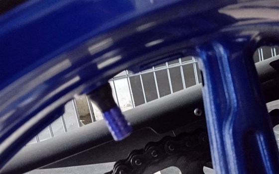 Gebrauchtmotorrad Suzuki SFV 650 Gladius - Bild 14