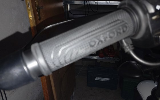 Gebrauchtmotorrad Suzuki SFV 650 Gladius - Bild 21