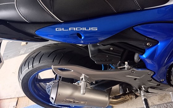 Gebrauchtmotorrad Suzuki SFV 650 Gladius - Bild 7