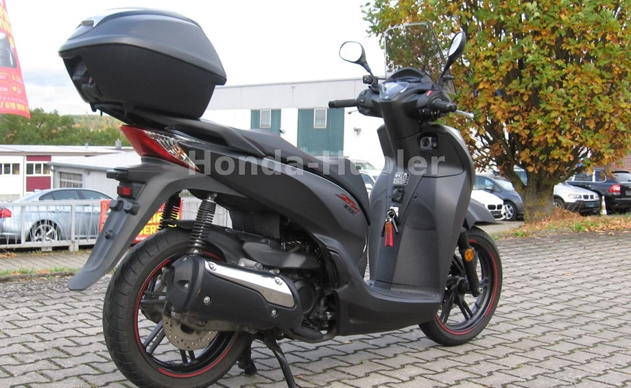 Angebot Honda SH300i Bild 3: Angebot Honda SH300i