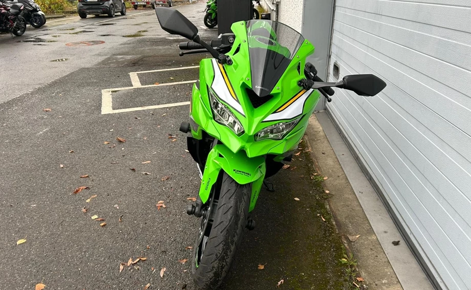 Angebot Kawasaki Ninja ZX-4RR Bild 7: Angebot Kawasaki Ninja ZX-4RR