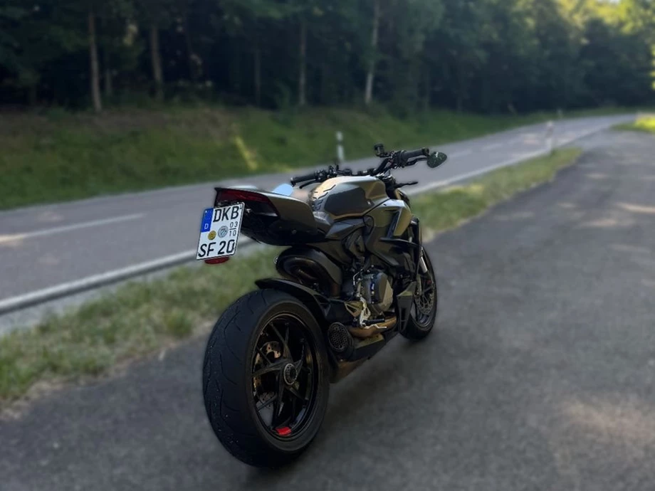 Angebot Ducati Streetfighter V2 Bild 2: Angebot Ducati Streetfighter V2
