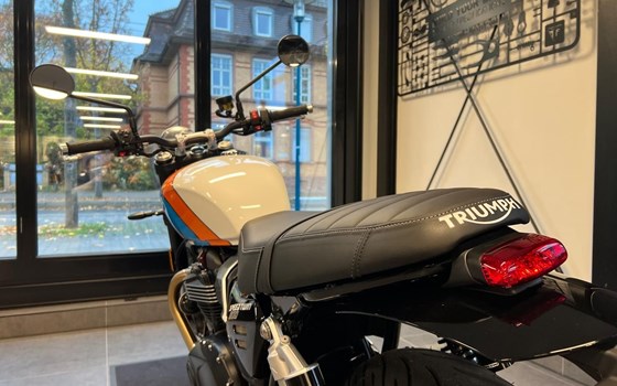 Neufahrzeug Triumph Speed Twin 900 - Bild 3