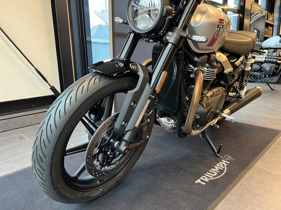 Angebot Triumph Speed Twin 900 Bild 11: Angebot Triumph Speed Twin 900