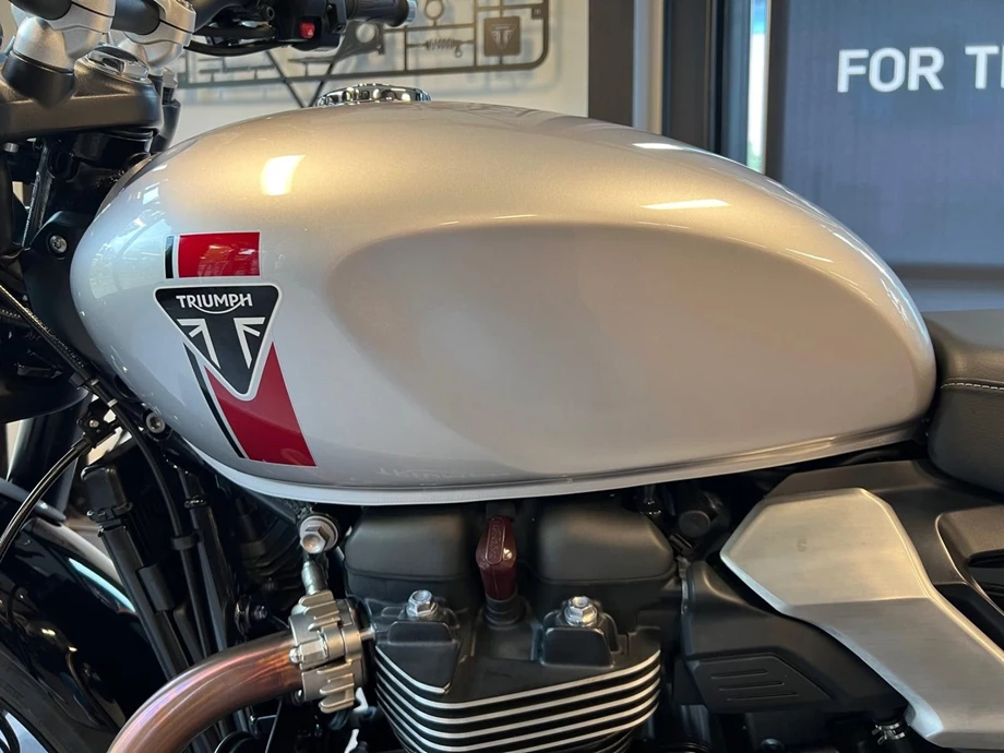 Angebot Triumph Speed Twin 900 Bild 7: Angebot Triumph Speed Twin 900