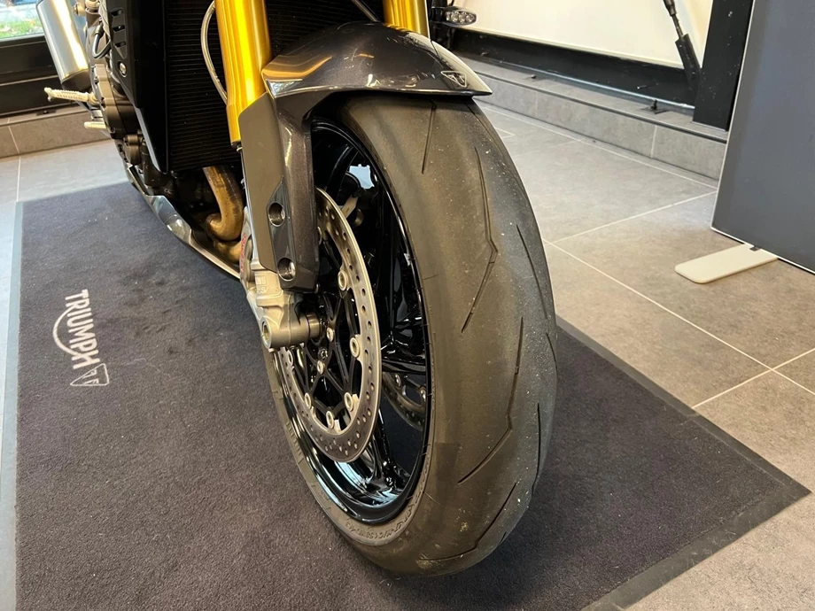 Angebot Triumph Speed Triple 1200 RS Bild 17: Angebot Triumph Speed Triple 1200 RS