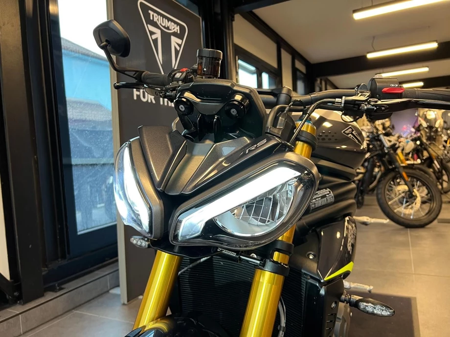 Angebot Triumph Speed Triple 1200 RS Bild 18: Angebot Triumph Speed Triple 1200 RS