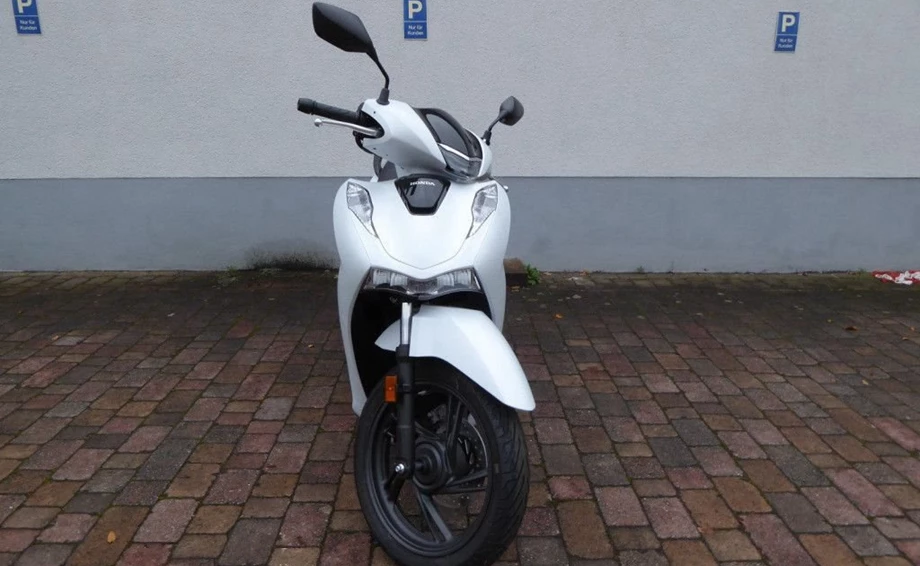 Angebot Honda SH150i Bild 2: Angebot Honda SH150i
