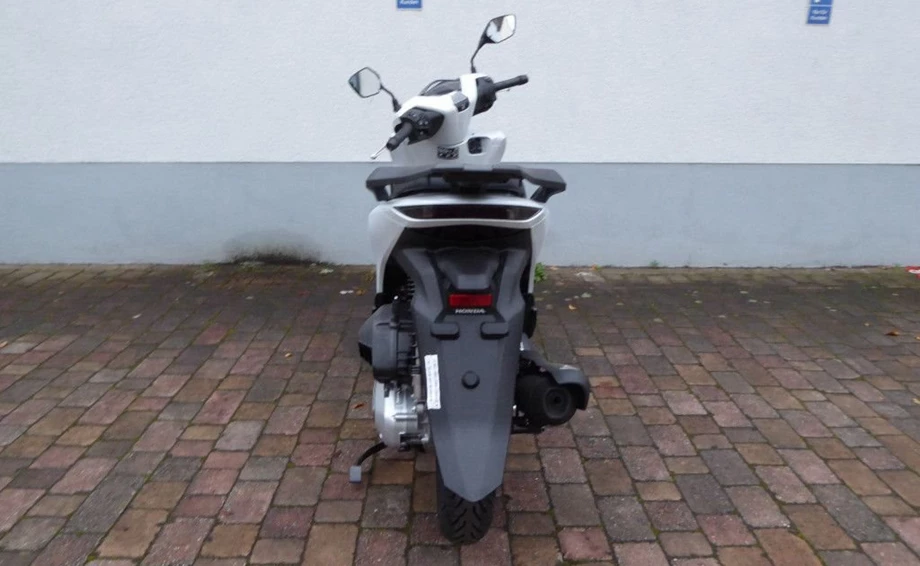 Angebot Honda SH150i Bild 4: Angebot Honda SH150i