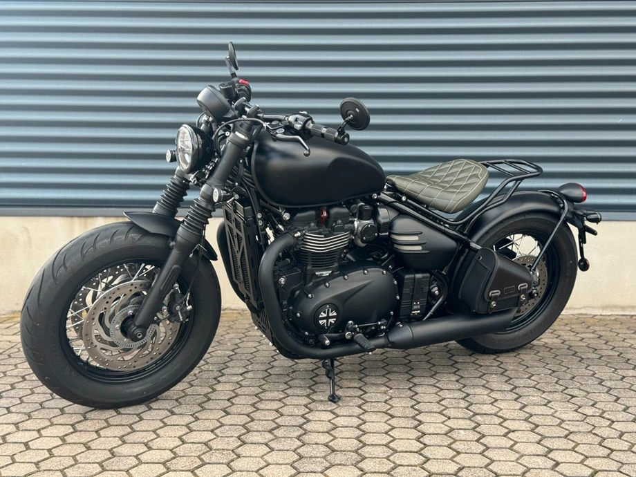 Angebot Triumph Bonneville Bobber Black Bild 2: Angebot Triumph Bonneville Bobber Black