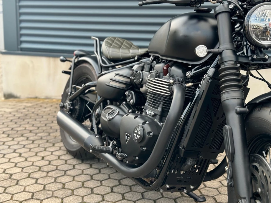 Angebot Triumph Bonneville Bobber Black Bild 7: Angebot Triumph Bonneville Bobber Black