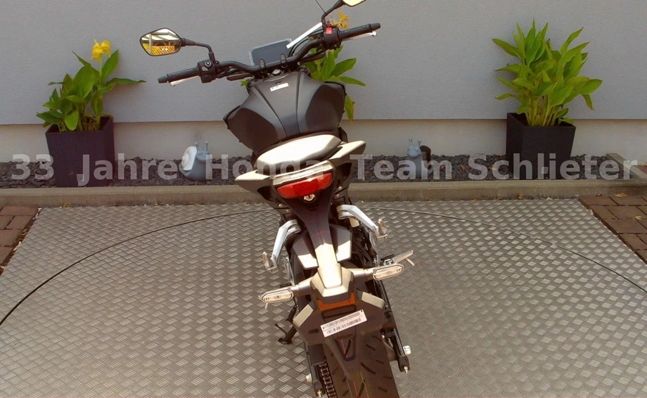 Offer Honda CB125R Bild 9: Offer Honda CB125R