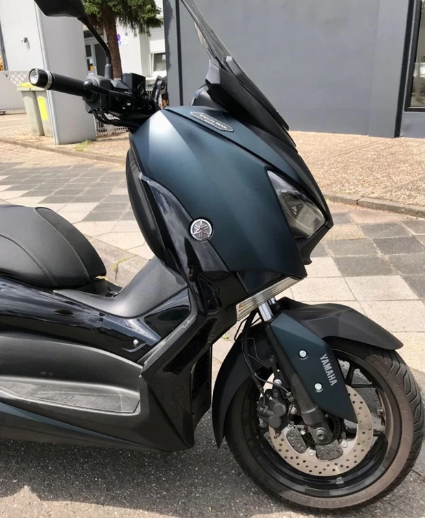 Yamaha XMAX 300 Tech MAX