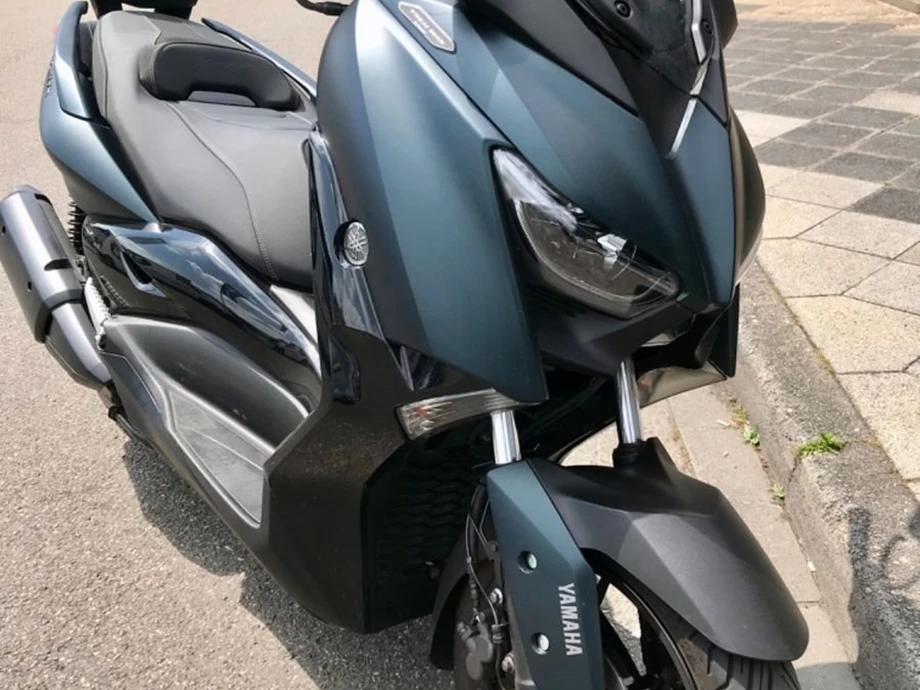 Angebot Yamaha XMAX 300 Tech MAX Bild 4: Angebot Yamaha XMAX 300 Tech MAX