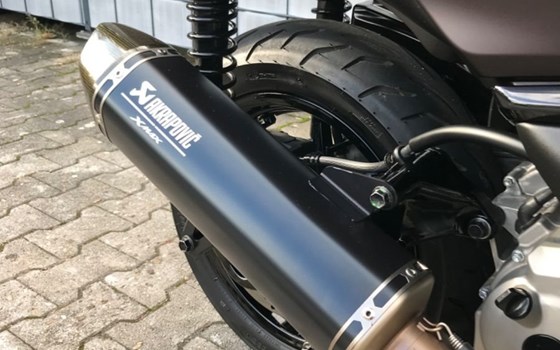 Gebrauchtmotorrad Yamaha XMAX 300 Tech MAX+ - Bild 10