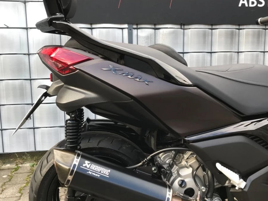Angebot Yamaha XMAX 300 Tech MAX+ Bild 3: Angebot Yamaha XMAX 300 Tech MAX+