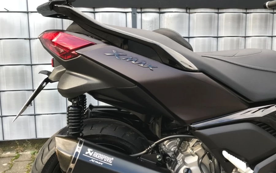 Angebot Yamaha XMAX 300 Tech MAX+ Bild 3: Angebot Yamaha XMAX 300 Tech MAX+