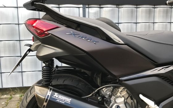 Gebrauchtmotorrad Yamaha XMAX 300 Tech MAX+ - Bild 3