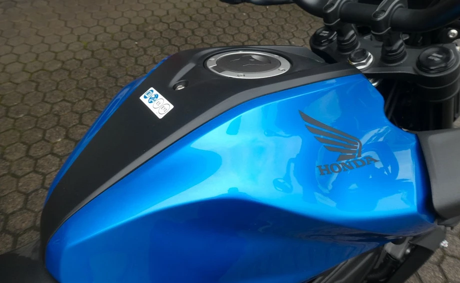 Angebot Honda CB125R Bild 11: Angebot Honda CB125R