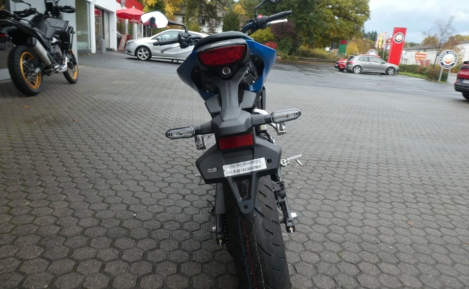 Angebot Honda CB125R Bild 8: Angebot Honda CB125R