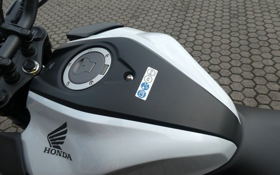 Neufahrzeug Honda CB125R - Bild 10