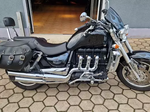 Triumph Rocket III Classic