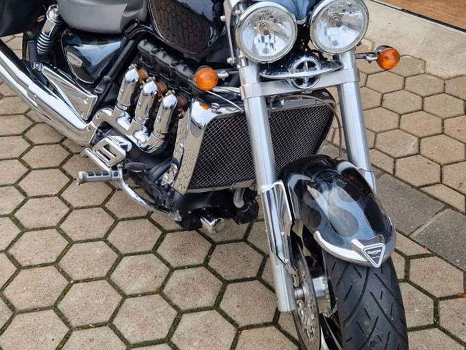 Angebot Triumph Rocket III Classic Bild 2: Angebot Triumph Rocket III Classic