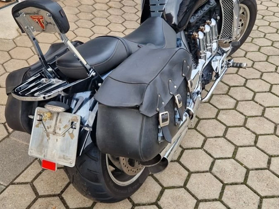 Angebot Triumph Rocket III Classic Bild 3: Angebot Triumph Rocket III Classic