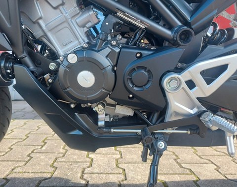 zum Vergrössern bitte anklicken!