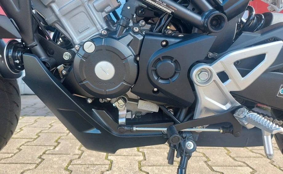 Angebot Honda CB125R Bild 11: Angebot Honda CB125R