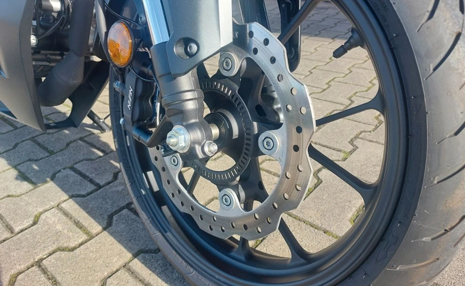 Angebot Honda CB125R Bild 7: Angebot Honda CB125R