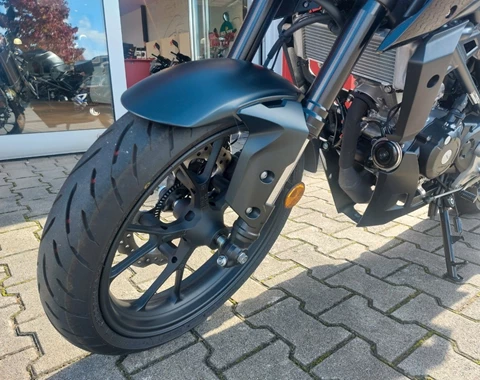 zum Vergrössern bitte anklicken!