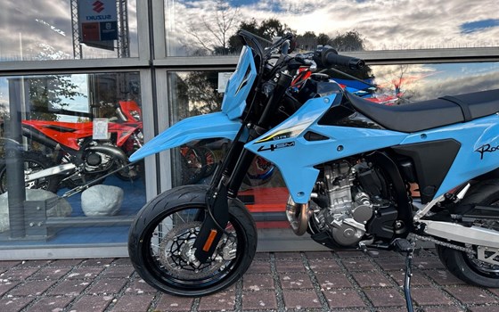 Neufahrzeug Suzuki DR-Z4SM - Bild 7