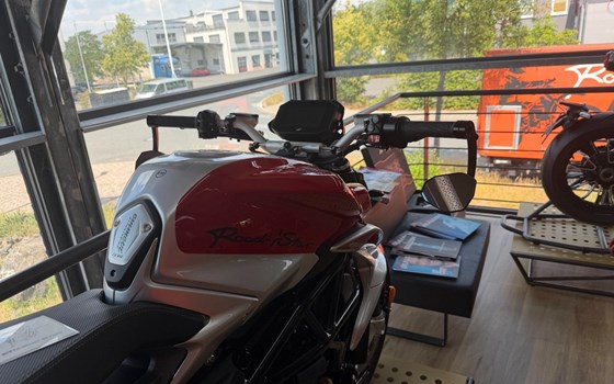 Neufahrzeug MV Agusta Brutale RR Ottantesimo - Bild 8