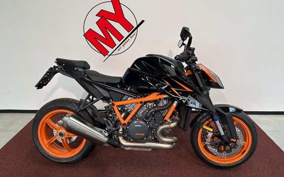 Neufahrzeug KTM 1290 Super Duke R EVO - Bild 1