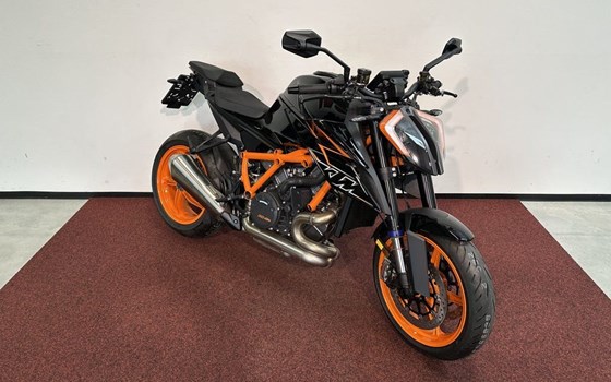 Neufahrzeug KTM 1290 Super Duke R EVO - Bild 3