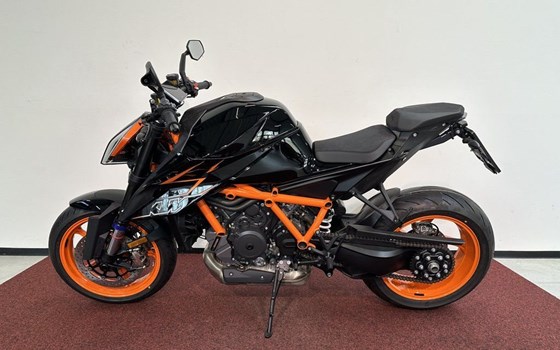Neufahrzeug KTM 1290 Super Duke R EVO - Bild 6