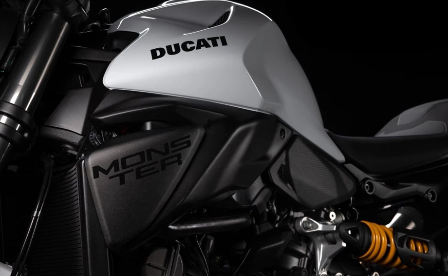 Angebot Ducati Monster + Bild 7: Angebot Ducati Monster +